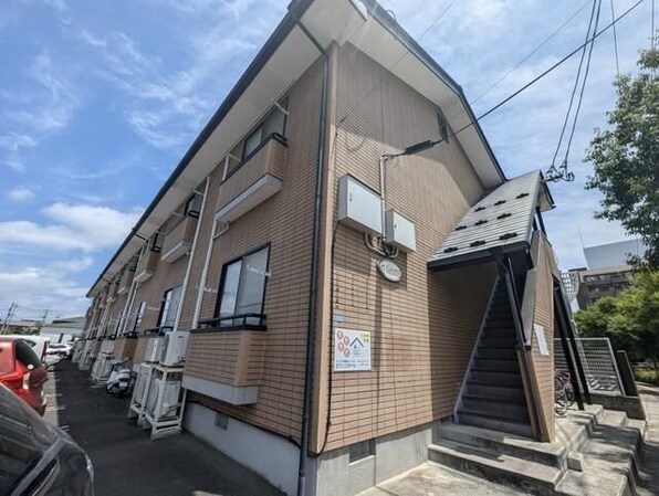 セゾンハウスの物件外観写真